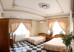 Hai giường