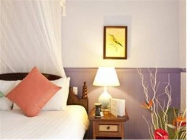 Phòng Deluxe hướng vường