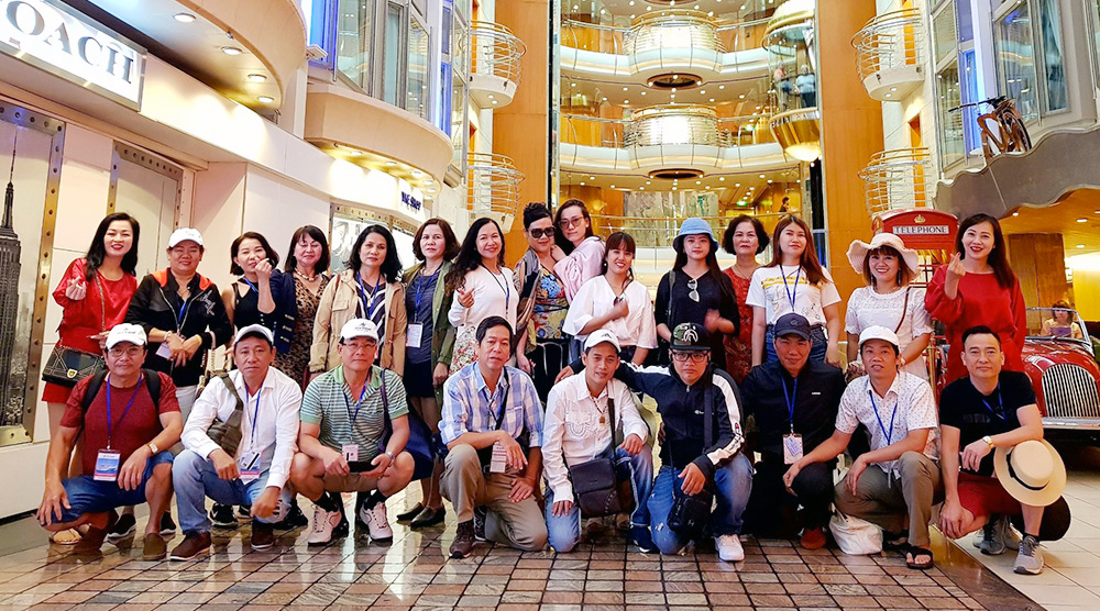 Đoàn khách tham quan Singapore - Malaysia - Thái Lan ngày 04/03/2019