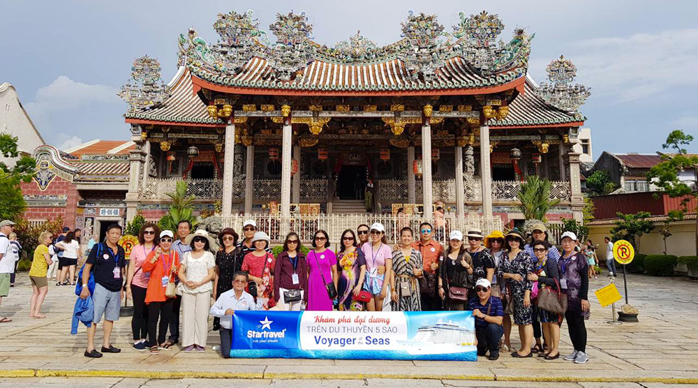 Đoàn khách tham quan Singapore - Malaysia - Thái Lan ngày 13/05/2019