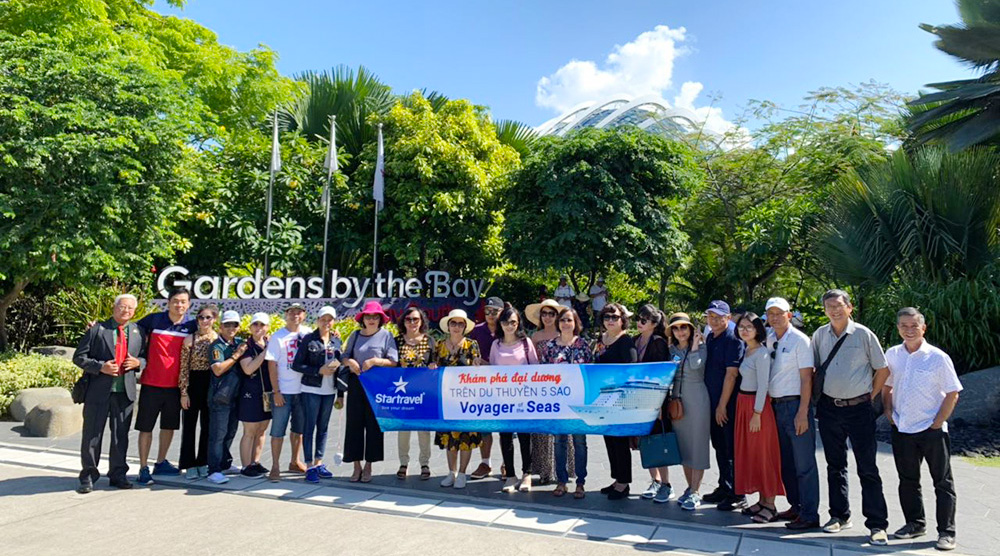 Đoàn khách tham quan Singapore - Malaysia ngày 24/05/2019