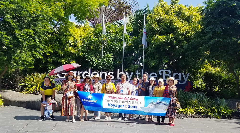 Đoàn khách tham quan Singapore - Malaysia ngày 07/06/2019