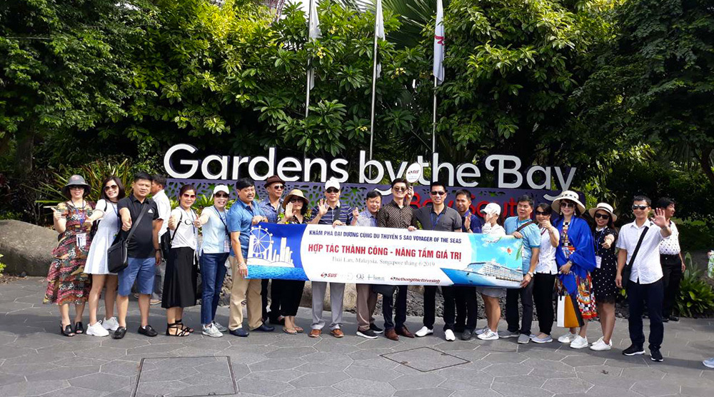 Đoàn khách SUS tham quan Singapore - Malaysia - Thái Lan ngày 17/06/2019