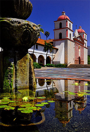 SANTA BARBARA, CALIFORNIA (Ăn: phục vụ 24/24 trên du thuyền)