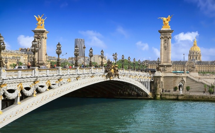 Paris, Pháp