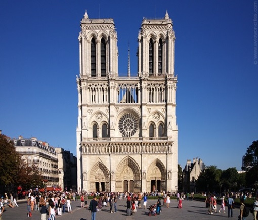 Paris, Pháp