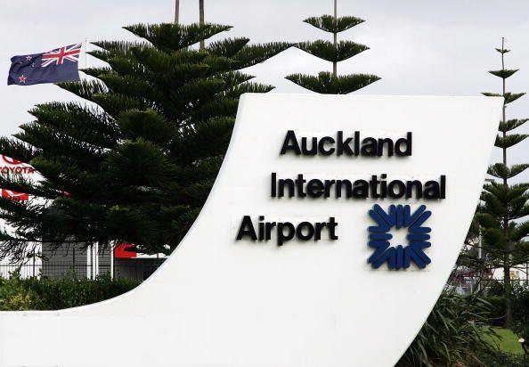 Ngày 01: TP.HCM - BRUNEI - AUCKLAND