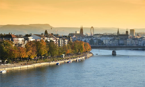 Zurich, Thụy Sỹ - Basel (Ăn: Tối)