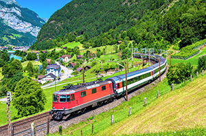 Ngày  08: St. Moritz - Zurich