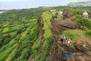 Ngày 03: PHÚ QUÝ – PHAN THIẾT – TP.HCM (ăn sáng, trưa)