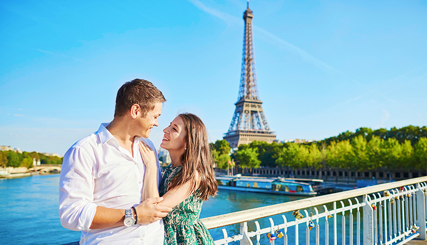 Paris, Pháp