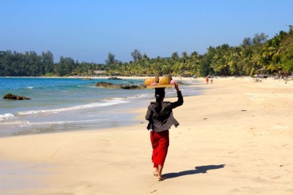 Ngapali-beach-01.jpg