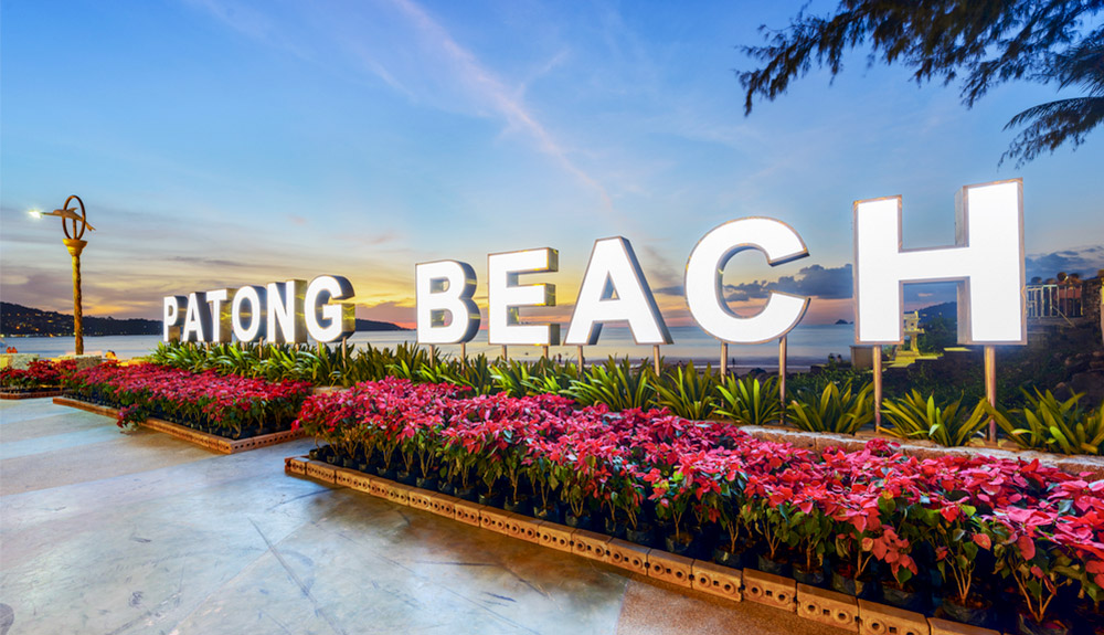 du thuyền biển bãi biển patong phuket thái lan