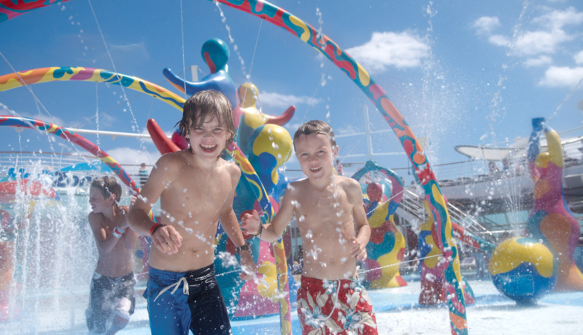 du thuyền 5 sao khu vui chơi thiếu nhi trên du thuyền