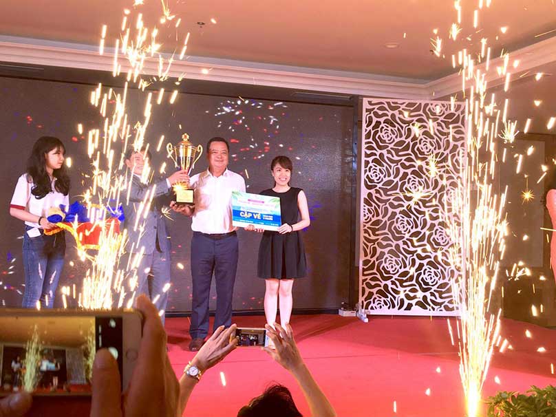 T&igrave;m được chủ nh&acirc;n cặp v&eacute; Du thuyền 5 sao Giải Golf Doanh nghiệp v&agrave; Thương hiệu 