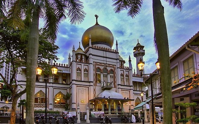 tour du lịch du thuyền 5 sao Arab Quater Singapore