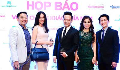 Nữ Hoàng du thuyền Nikkie Phạm tham dự họp báo Hoa Hậu Việt Nam 2016