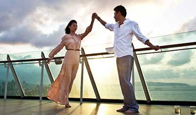 Vì Phụ Nữ là để Yêu