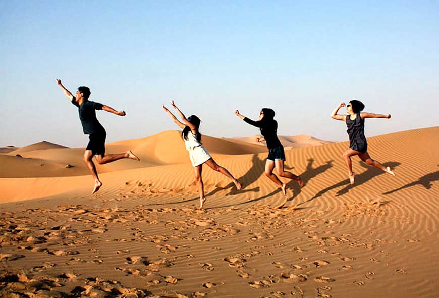 Nhìn ra thế giới