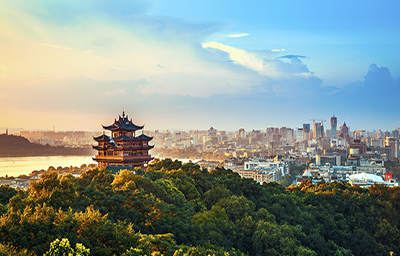 Điểm đến tháng ba