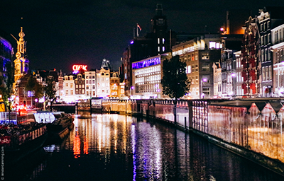 Hoà mình vào nhịp sống Amsterdam về đêm