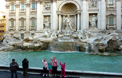 Đài phun nước Trevi - Nơi nguyện ước nổi tiếng nhất thành Rome