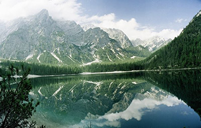 Dạo quanh khu Rừng Đen huyền bí ở Đức