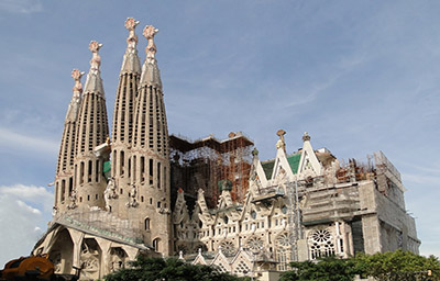 Vương cung thánh đường Sagrada Família
