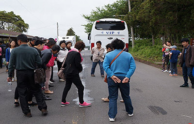 Giải mã con đường ma quái ở Jeju Hàn Quốc