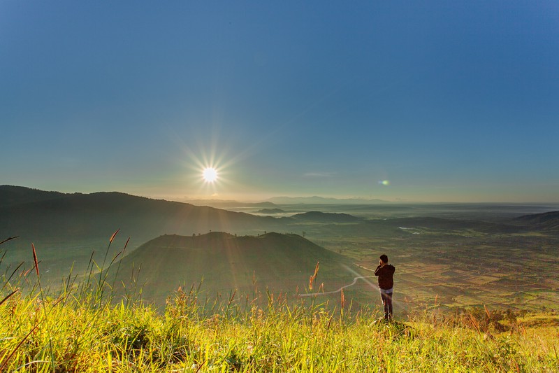 nui-lua-chu-dang-yah